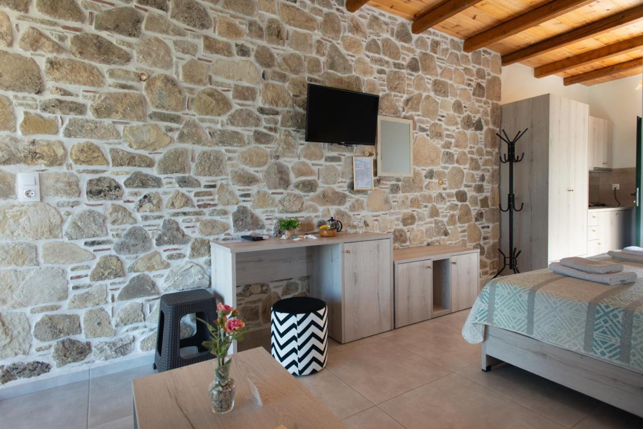 Sivas Apartments-Studios,Sigelakis With Very Nice View Exteriör bild