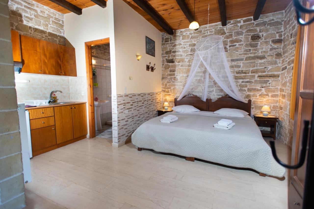 Sivas Apartments-Studios,Sigelakis With Very Nice View Exteriör bild