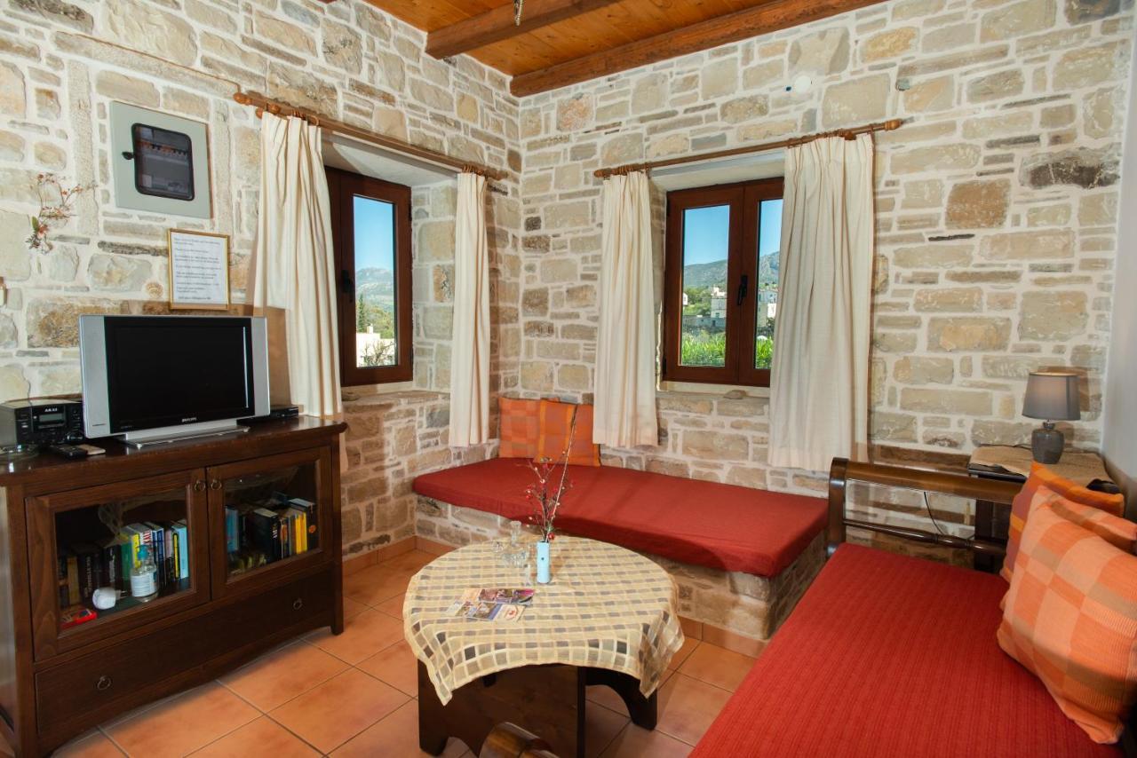 Sivas Apartments-Studios,Sigelakis With Very Nice View Exteriör bild