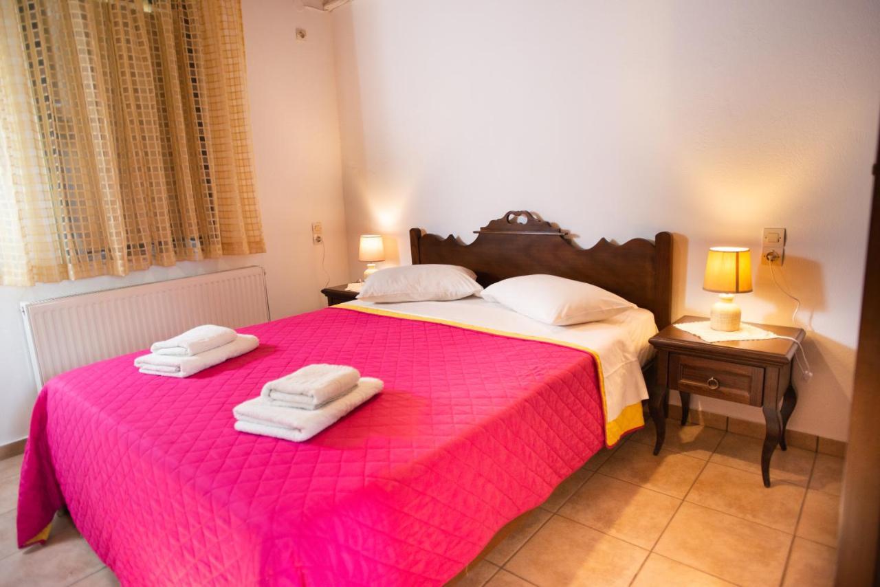 Sivas Apartments-Studios,Sigelakis With Very Nice View Exteriör bild