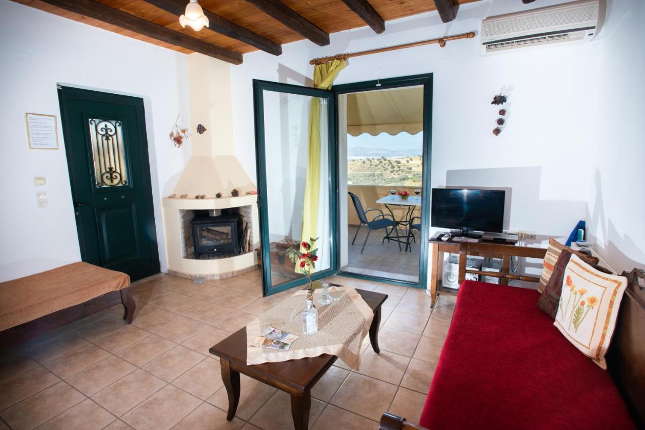 Sivas Apartments-Studios,Sigelakis With Very Nice View Exteriör bild